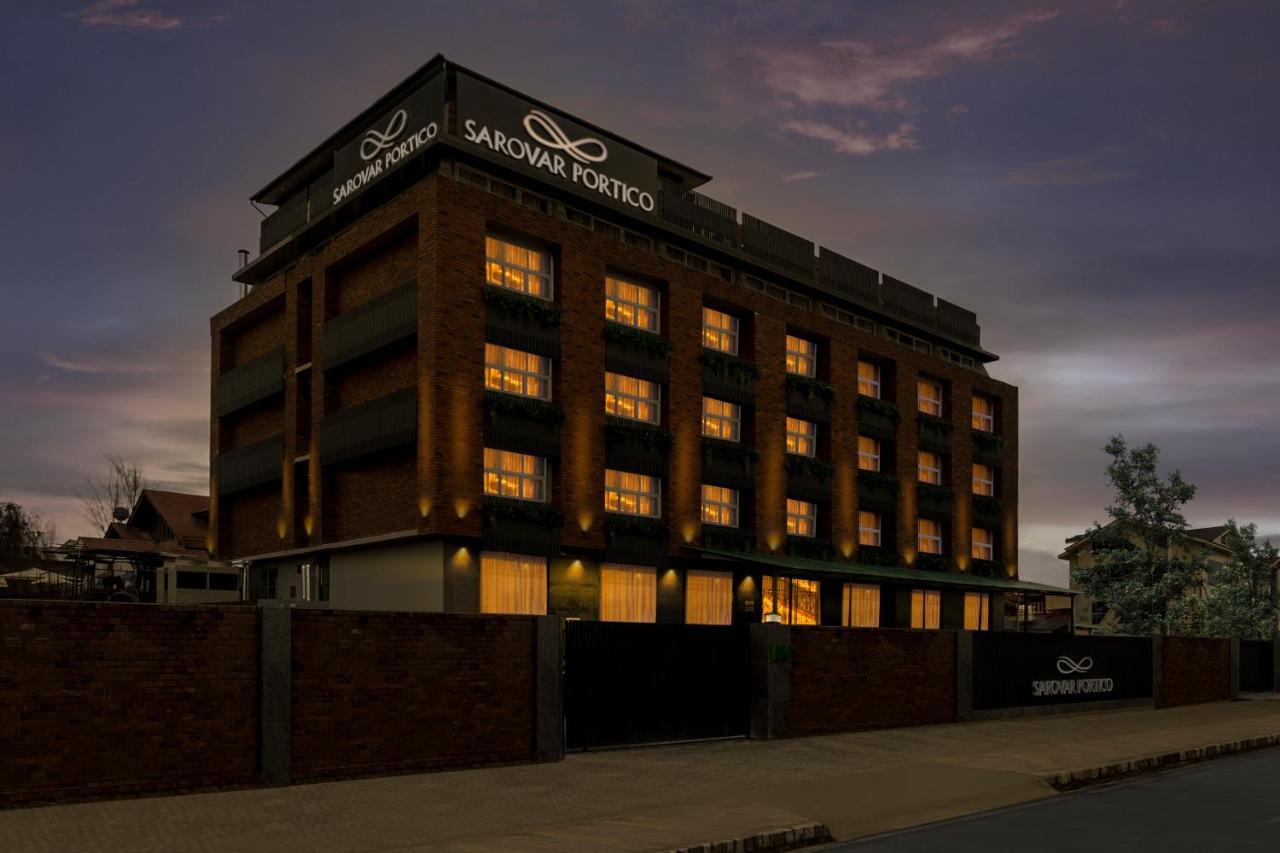 Sarovar Portico Srinagar 외부 사진